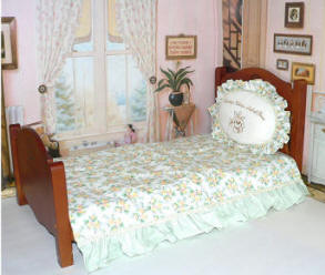 18 in doll beds and 20-22 inch baby dolls