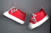 Red/white tennies